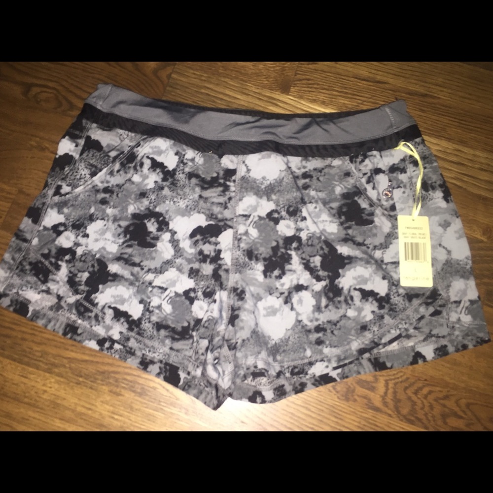 Women’s shorts